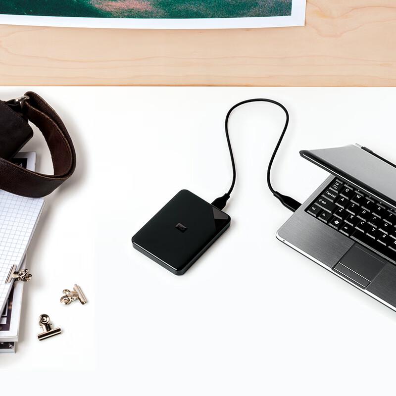 Western Digital Elements SE 5TB Portable Hard Drive