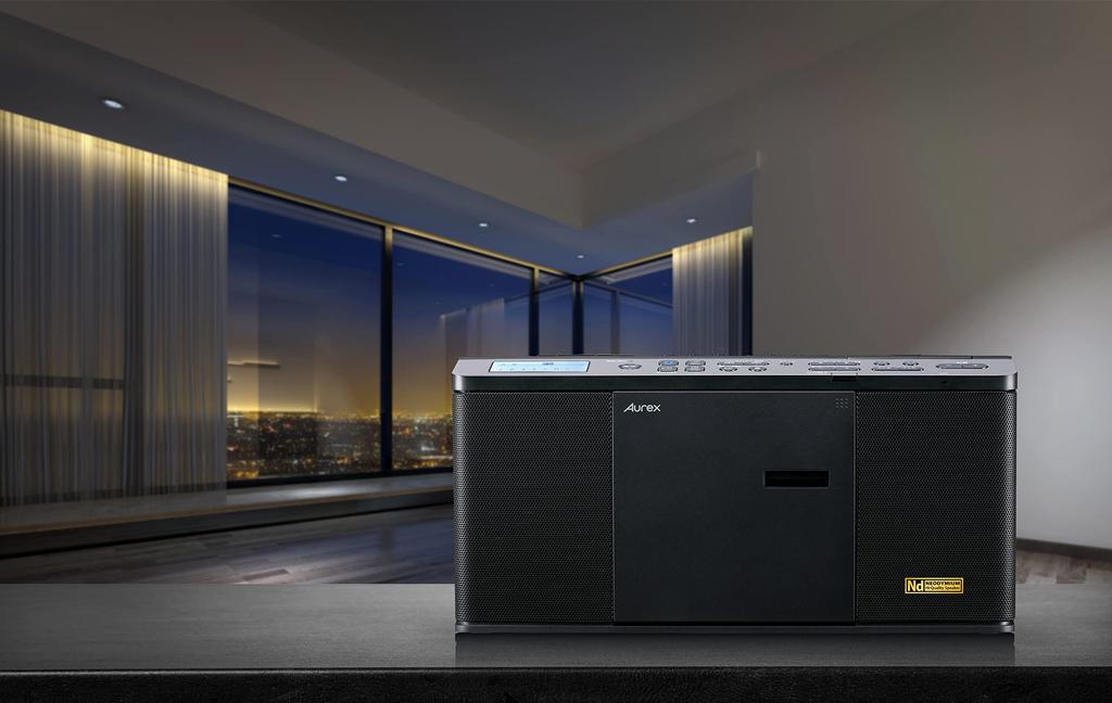 TOSHIBA CD Радио с функцией Bluetooth Компактный тонкий неодимовый динамик Таймер сна Оснащен совместимым с широким диапазоном FM Пульт дистанционного управления в комплекте Совместимость с SD