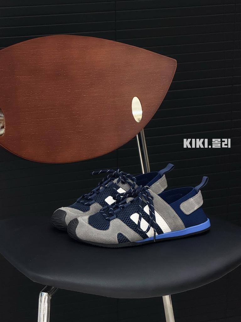 2025 новая летняя немецкая тренировочная обувь женская повседневная спортивная обувь на плоской подошве обувь Форреста Гампа дышащая уродливая милая кожаная беговая обувь прилив