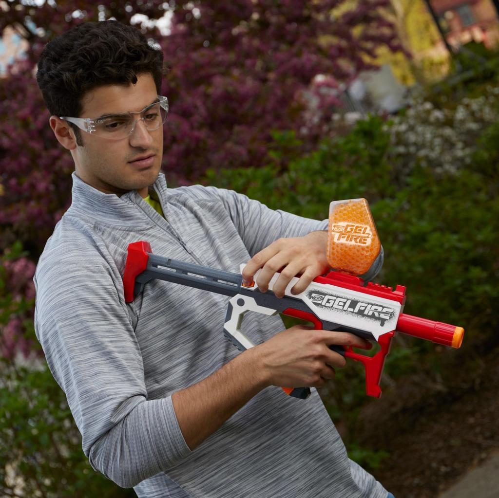 Hasbro Nerf PRO Gelfire GELFIRE Mythic Электрический Бластер 1600 Гель 800 Гелевых Шариков Перезаряжаемый Защитный Возраст 14 и Аутентичный & Шарики, Бутылка, Аккумулятор,