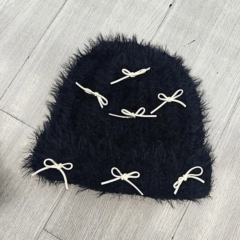 Универсальная для лица маленькая милая бантик вязаная теплая шапка на осень и зиму женская плюшевая шапка первая шапка