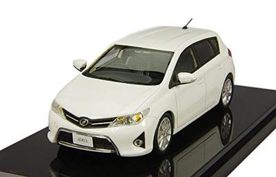 Toyota Auris 180G S Package Белый Перламутровый Кристаллический Блеск Готовый Продукт WIT'S 1/43