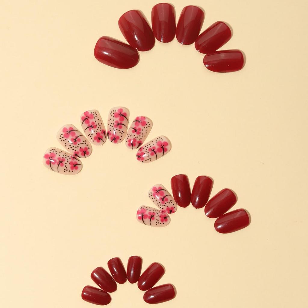Носимые французские накладные ногти 'Цветущая сакура' - Съемные неровные патчи для нейл-арта