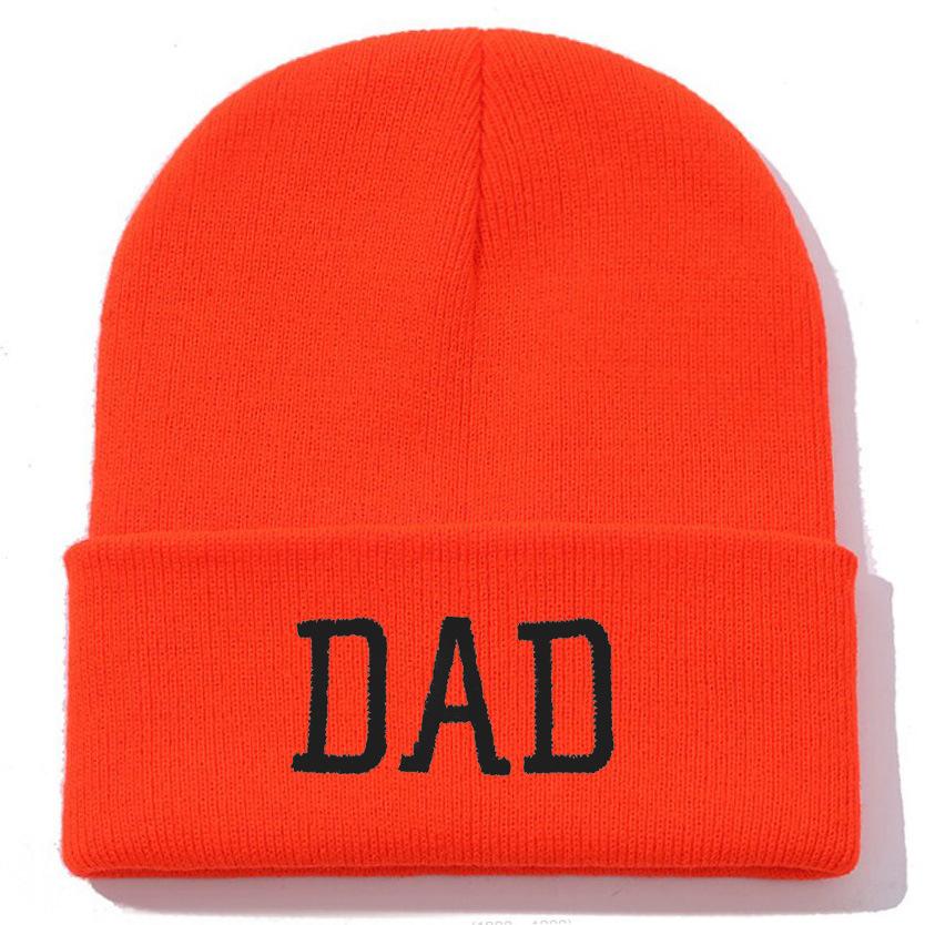 Xiyin embroidery flower MOM DAD knitted hat versatile wool hat outdoor cycling pullover hat