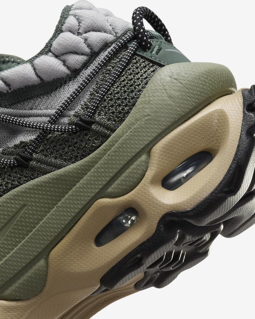 FD2110-300 Nike Air Max Flyknit Venture Винтажный Зеленый Светло-Зеленый Армейский (Женский)