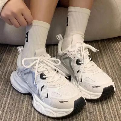 Женская обувь – Кроссовки