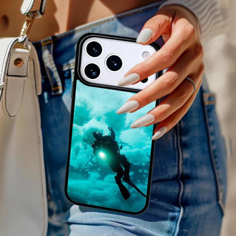 Scuba Diver Underwater Diving Phone Case For iPhone 17 Air 14 15 13 12 Max Cover For Apple 16e 11 Pro Max Plus Coque