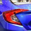 Подходит для Honda Civic 10-го поколения 2016-2020 гг. Красная прозрачная накладка на задний фонарь
