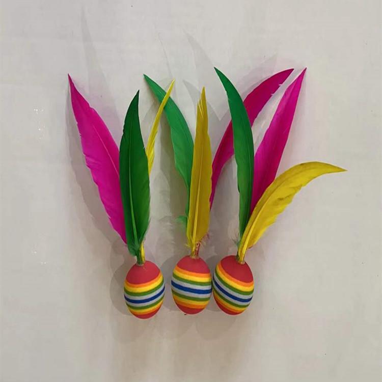 Three-Feathered High Elasticity Jianqiu Shuttlecock with Colored Large-Head and Sponge