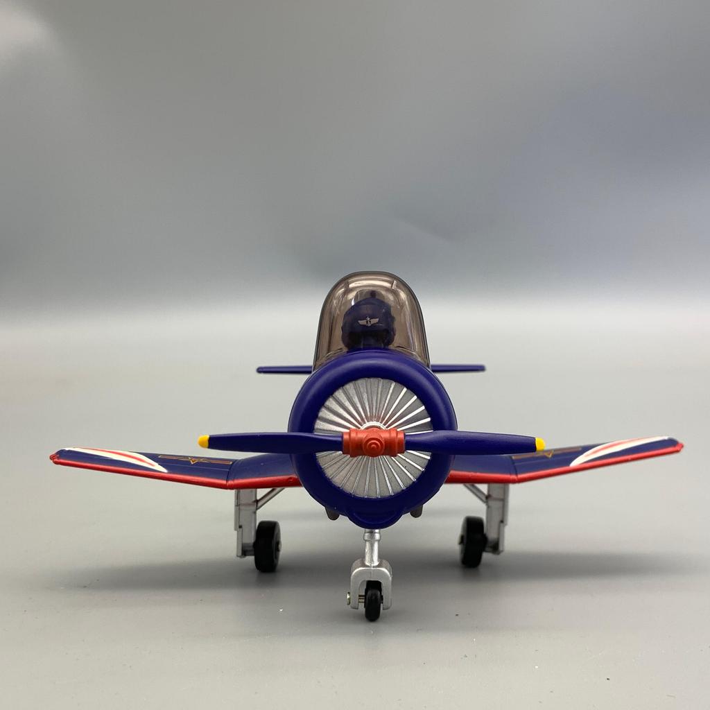 Выставочная модель самолета Q-Plane для начинающих 6 Модель самолета-инструктора Пластиковая имитация Военная миниатюра Материал из металлического сплава