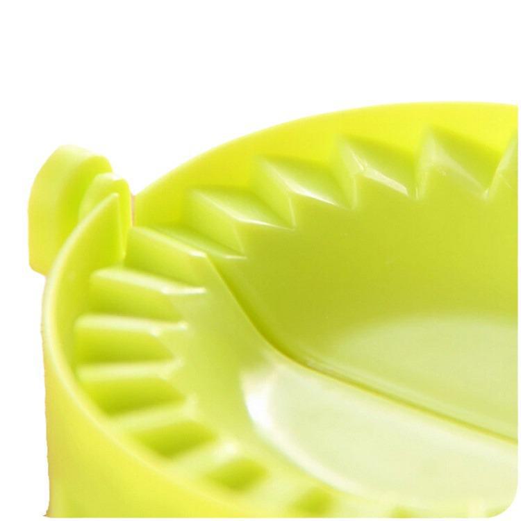 Ручной кухонный инструмент для приготовления пельменей