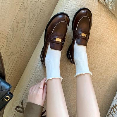 Овчина Кожа Ретро Полированные Лоферы Женские Туфли Светлые Тонкие Туфли Женские Толстые Каблуки Маленькие Золотые Монеты Британские Маленькие Кожаные Туфли