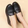Comfortable Soft Leather Flat Shoes for Middle-Aged & Elderly Women - Wear-Resistant, Waterproof, Ideal for Spring & Autumn
