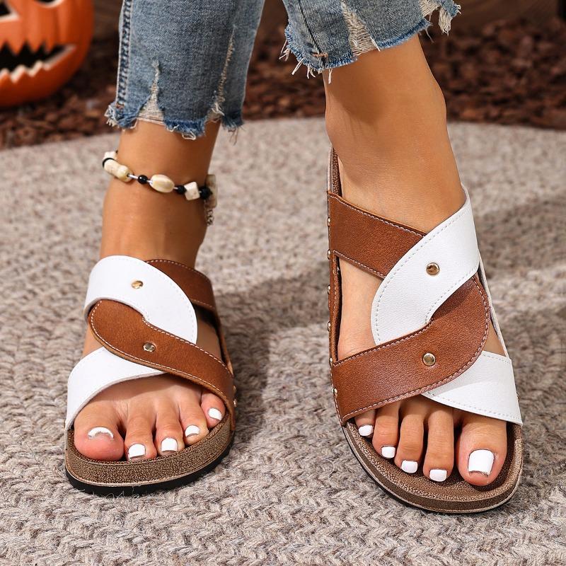 Женские сандалии с широкой колодкой и шипами, минималистичные шлепанцы на платформе, европейские летние тапочки для женщин