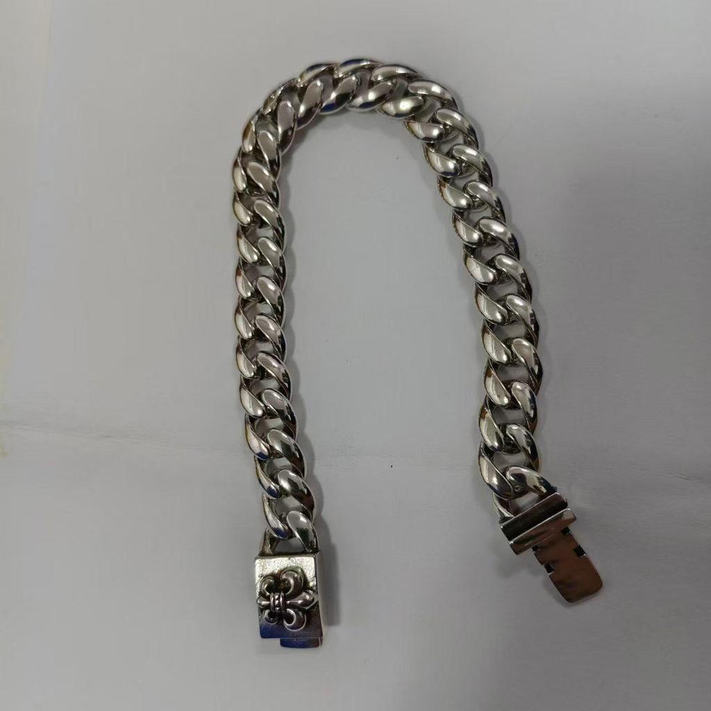 Браслет CH Trendy Retro с подвесками в виде игральных костей и креста, с бриллиантовыми, золотыми и серебряными акцентами