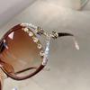 Womens UV Proof Metal Diamond Inlaid Sunglasses Style Personalized Fashionable Outfit Light Luxury Sunglasses