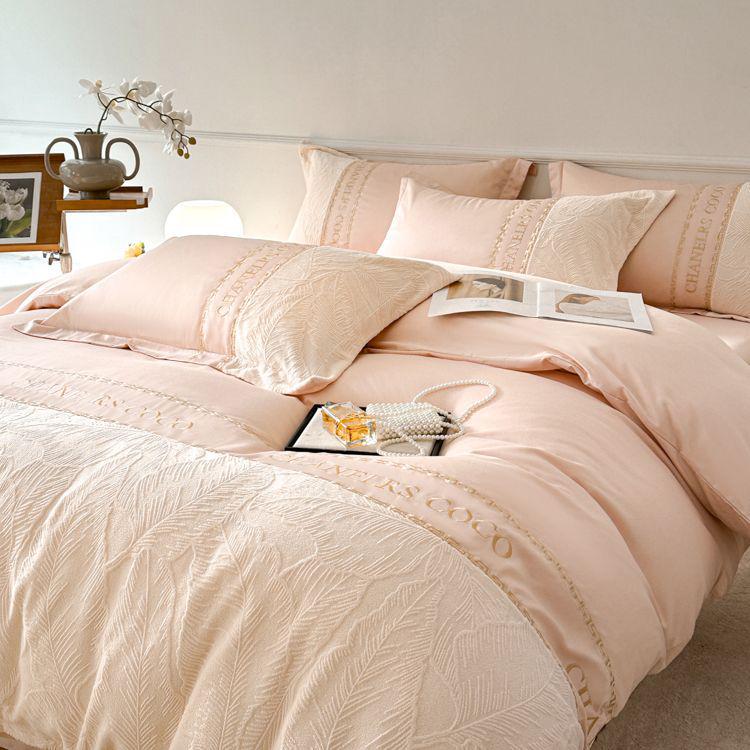 Весенний Люкс 100% Хлопок 4-предметный Постельный Комплект: Вышитый пододеяльник, простыня и простыня на резинке