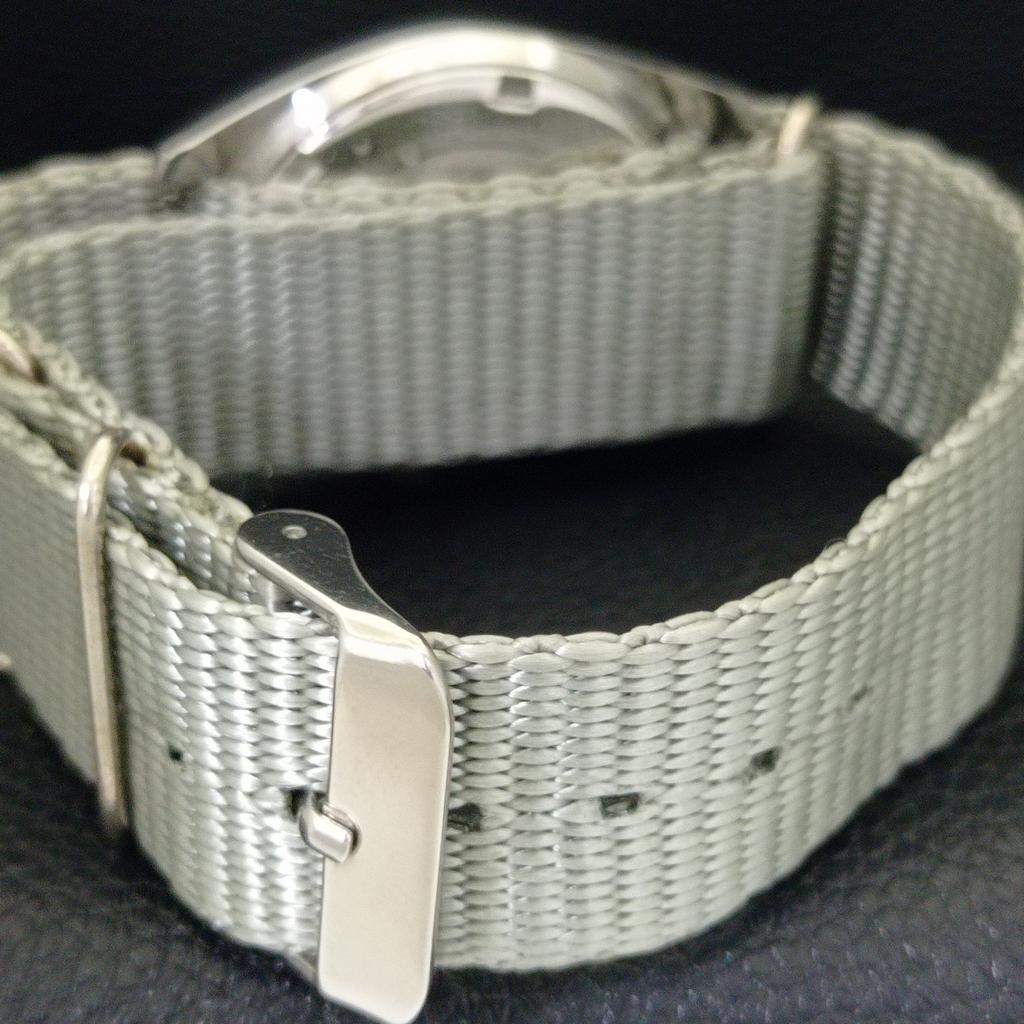 Seiko AUTOMATIC VINTAGE 6119C JAPAN MENS SILVER COLOR DIAL WATCH A702358-5 R124-a702358