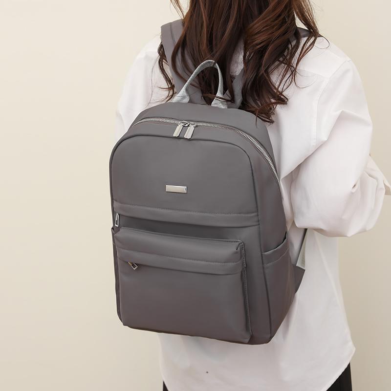 Women Solid Color Large Capacity Backpack Nylon Water-Repellent Backpack AVE