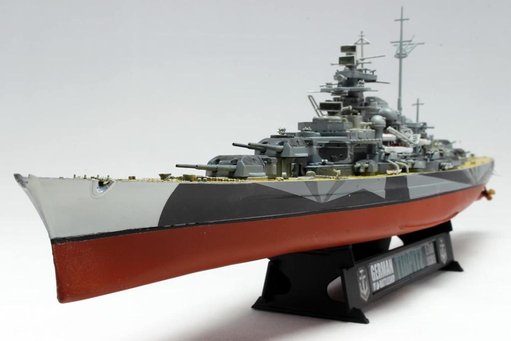 Platz/Italeri 1/700 World of Warships Немецкий линкор Тирпиц Пластиковая модель WOW49504