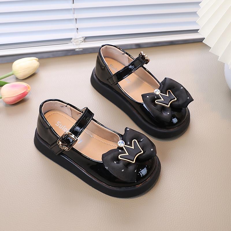 Новинка 2023 года, детские неглубокие лоферы для девочек, Нескользящие детские модные туфли принцессы с круглым носком с короной на липучке, Прямая доставка