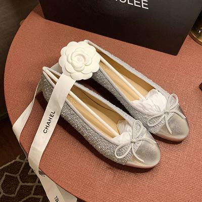 - Классический анкор Сяосянфэн бант туфли-лодочки с мелким вырезом женские балетки туфли бабушки