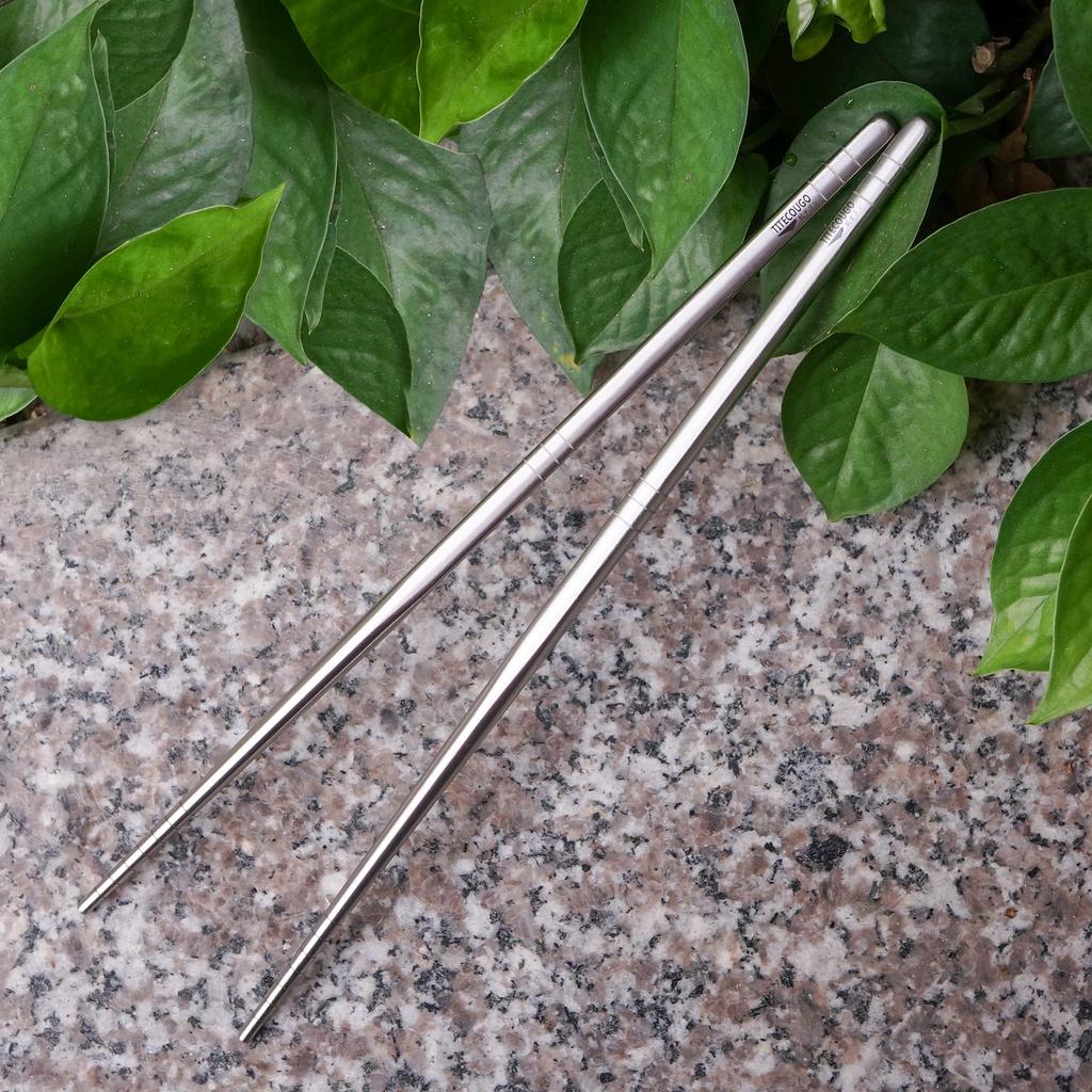 TITECOUGO Ultra Light Titanium Chopsticks Outdoor Chopsticks Camping Chopsticks 23cm Titanium Chopsticks Square Camping BBQ Square Chopsticks