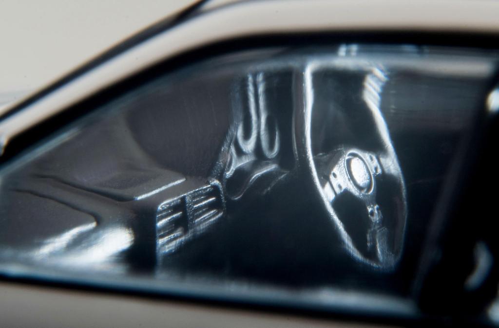 TOMYTEC Tomica Limited Vintage Neo Subaru Impreza WRX STi spec C White 2003 Готовый продукт 332701 1/64 LV-N337a