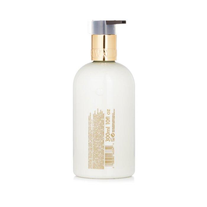 Molton Brown Лосьон для тела Rose Sounds