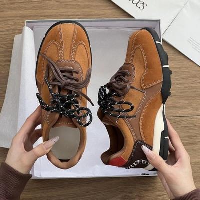 Женские туфли на плоской подошве Повседневные кроссовки Спортивная обувь Замшевые туфли на платформе Женская обувь Осень 2025 Трендовые кроссовки Модные кроссовки на шнуровке Zapatos Mujer