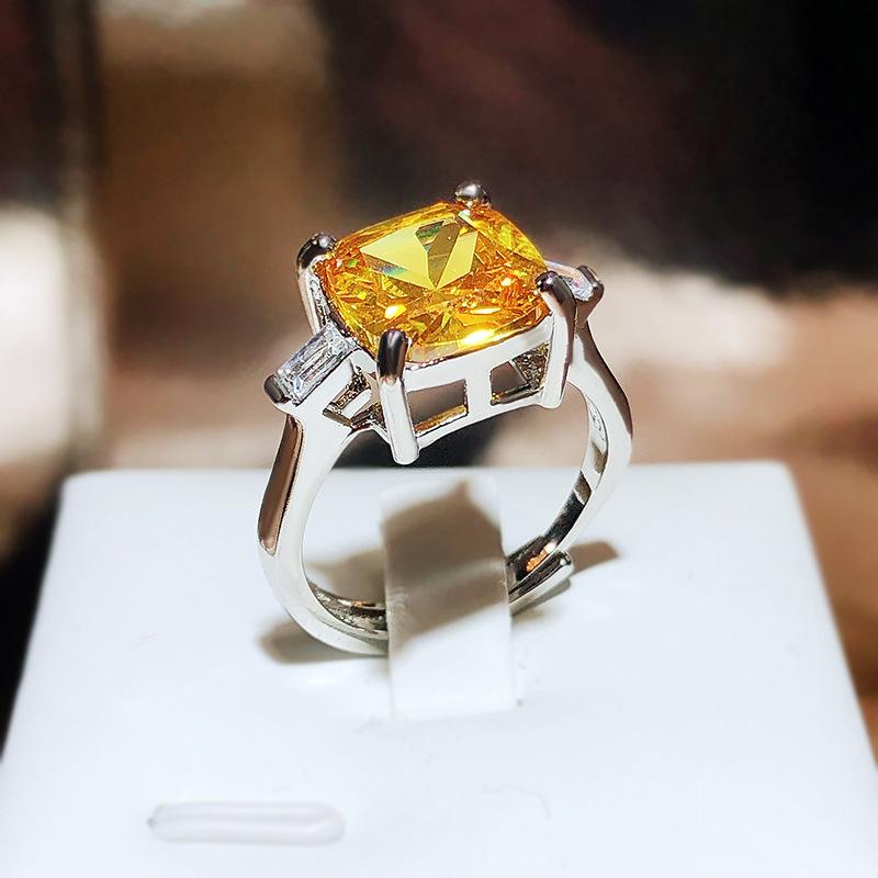 Супер Вспышка Ледяная Огранка Желтый Бриллиант Открытое Кольцо Женское медь Роскошный Имитация Циркона Принцесса Квадратный Бриллиант Обручальное Кольцо