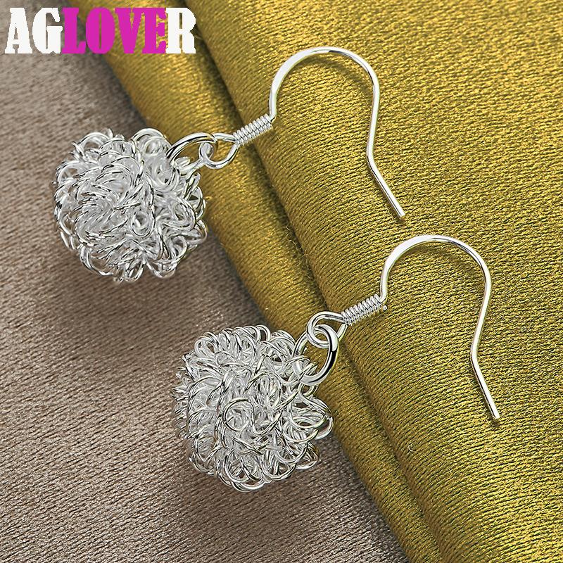 Ювелирные изделия из серебра 925 пробы с геометрическим узором