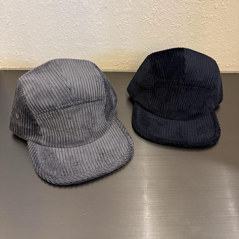 Однотонная простая расцветка Нейтральный вельвет Нейтральная бейсболка с плоским козырьком Осень Для