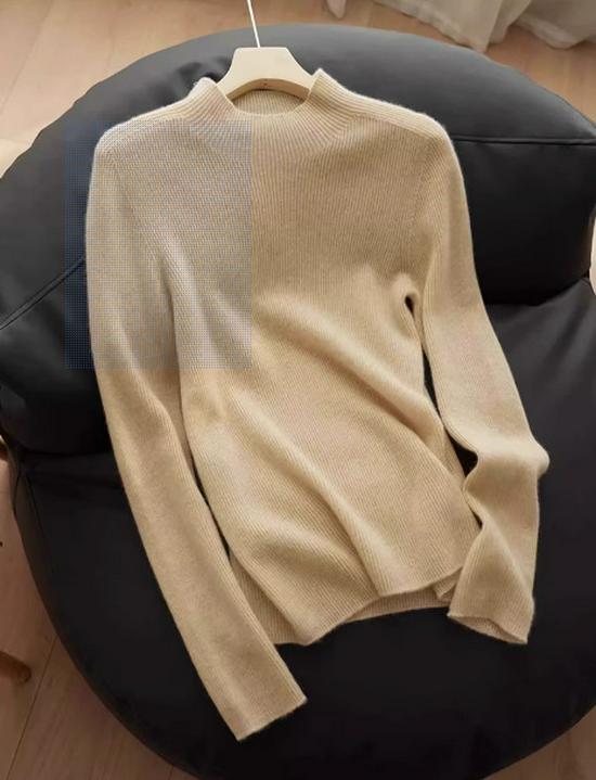 Женский бесшовный облегающий свитер из чистой шерсти с полувысоким воротом - базовый слой для осени/зимы