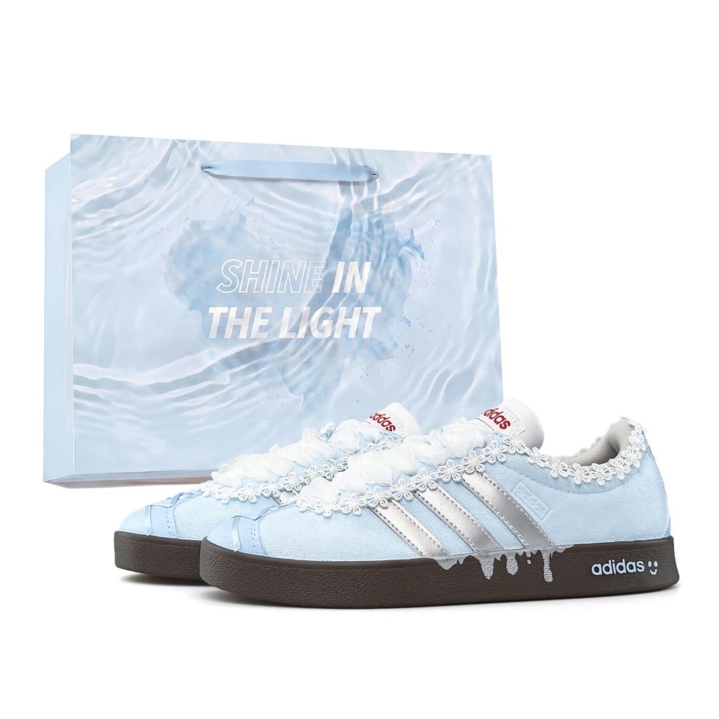 Adidas Vl Court Classic Light Cloud Edge, Shopping Bag Included Breathable Low top Skateboard Shoes Unisex Silver Blue JS3003(Team920-BOX2)