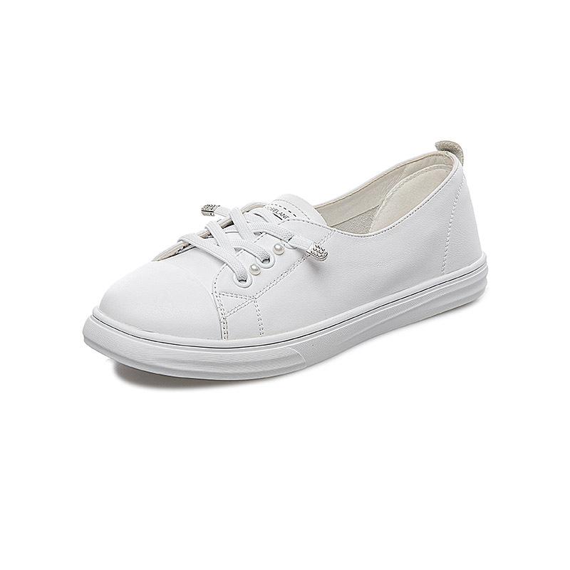 Кожаные белые туфли Женская обувь Новые кроссовки Весна-Весна с жемчугом Универсальная обувь для спорта и отдыха Тенденция