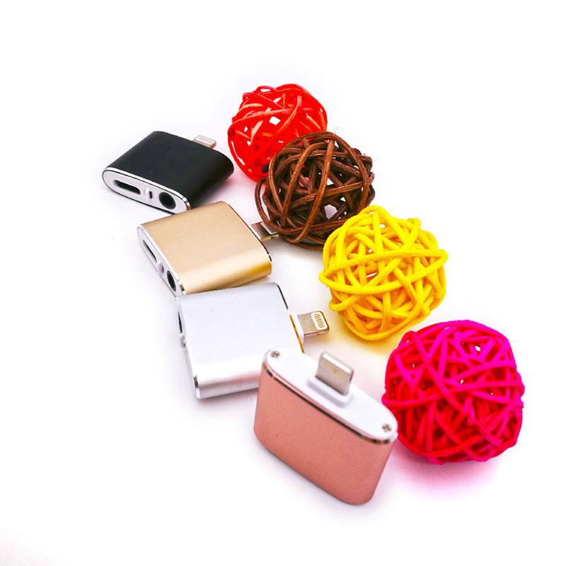 Адаптер-зарядный кабель 2-в-1 для iPhone X, Xs Max, 8, 7 Plus, к аудио-наушникам