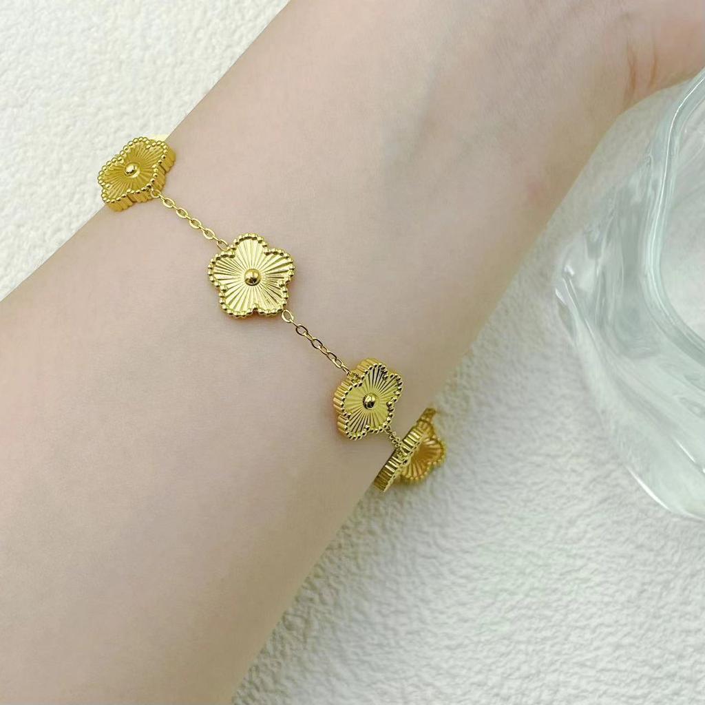 Five Leaf Flower Luxury Bracelet for Women Gold Color Charm Bracelets Jewellery Clover Fashion Zircon Gifts