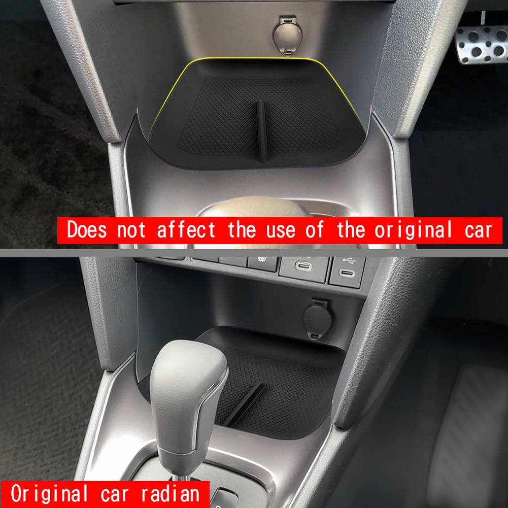 For Toyota Yaris Silicone Mat Central Control Phone Wireless Charging Pad Dustproof Protective Silicone Anti-Slip Cover Pad