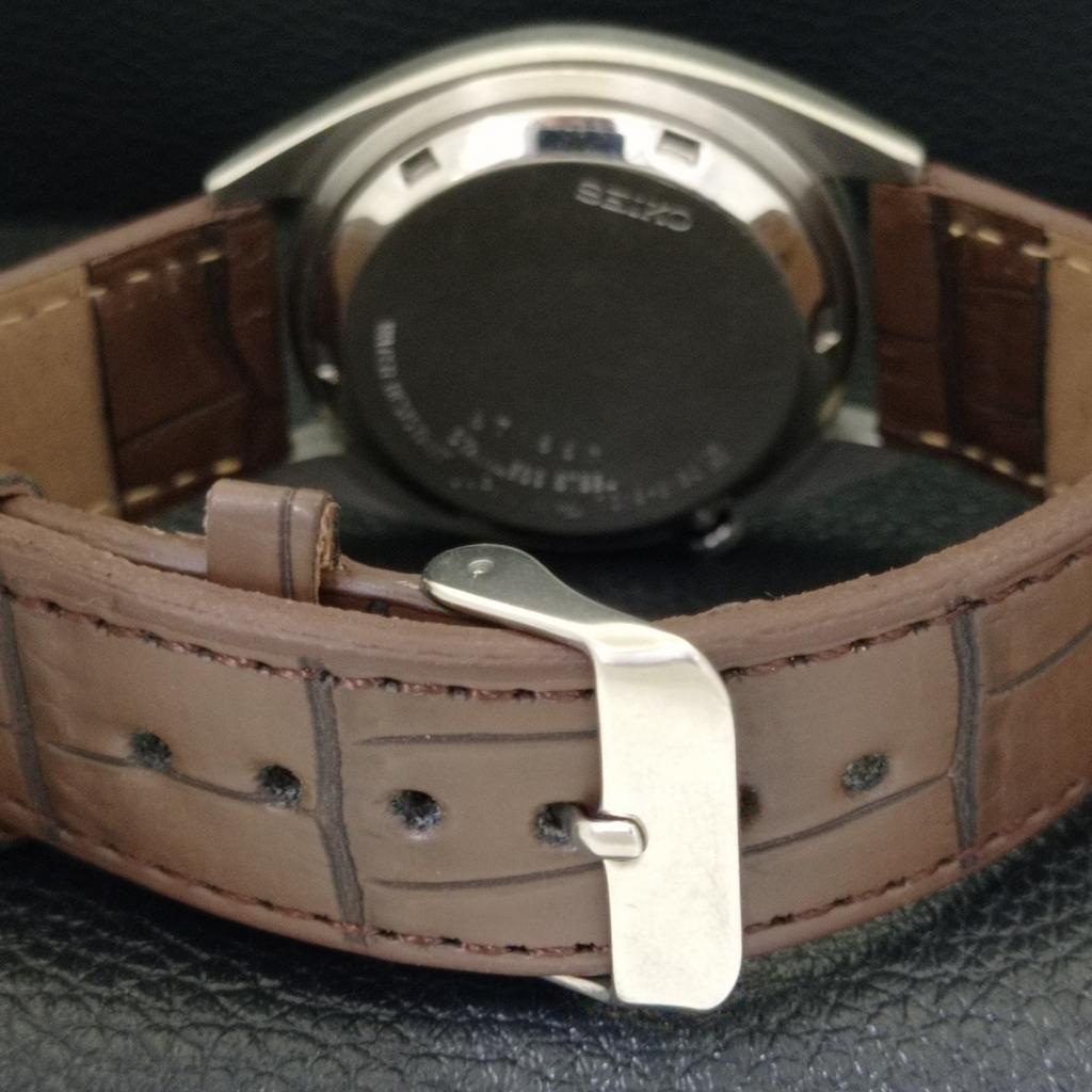 Seiko 5 АВТОМАТИЧЕСКИЕ ВИНТАЖНЫЕ ЯПОНСКИЕ 7019A МУЖСКИЕ ЧАСЫ С СЕРЕБРИСТЫМ ЦИФЕРБЛАТОМ a700595-5 R203-a700595