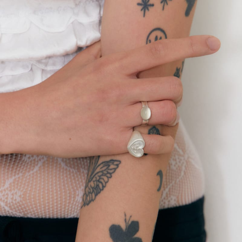 fillow milky quartz ring