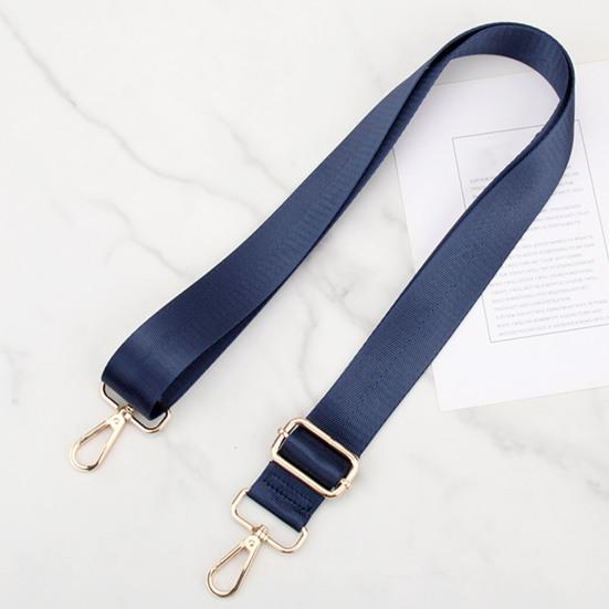 Удобное плечо рюкзака, простая установка, сменный ремень сплошного цвета