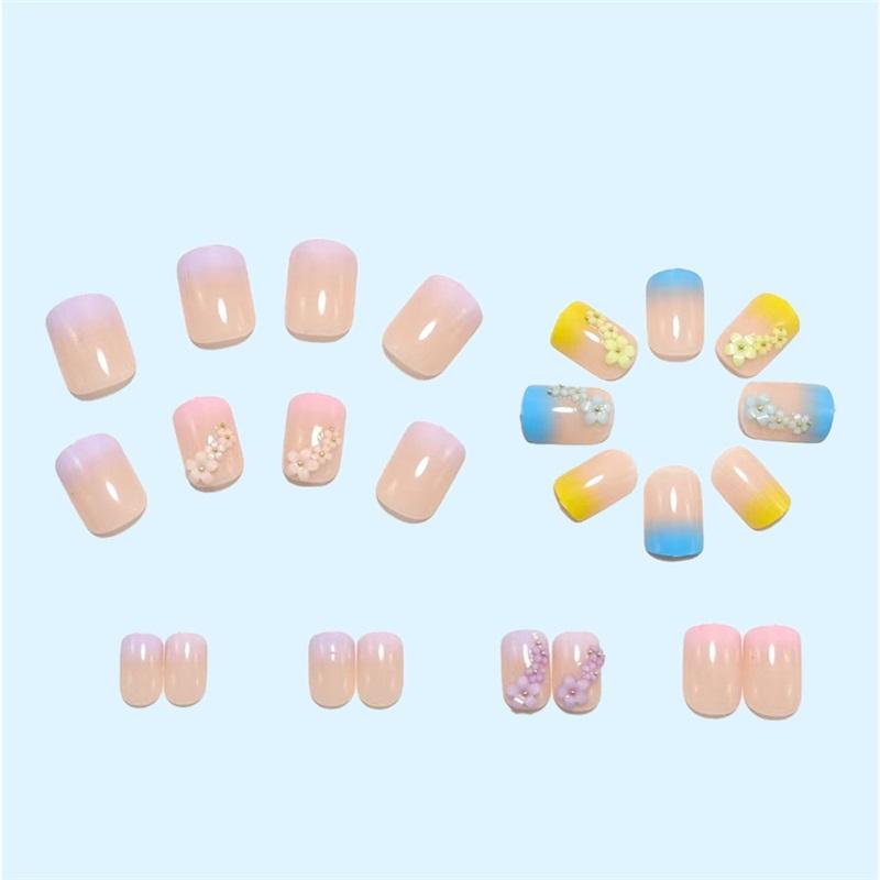 Fresh And Colorful Cute Flower Manicure Short Style Removable Wearable Fake Nails French Style Wearable Manicure Nails
