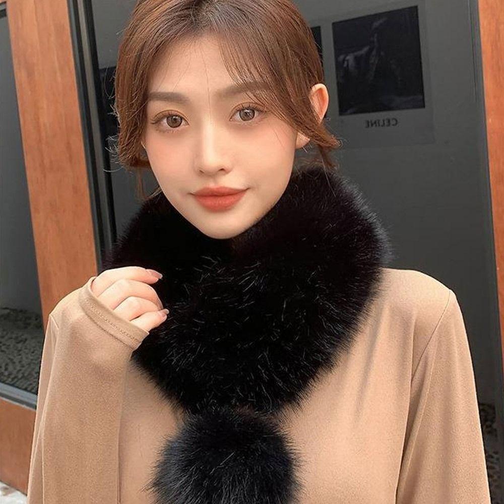 Fashion Thicken Soft Imitation Fur Scarf Artificial Wool Bib Women Scarf Fur Collar with Pompom
