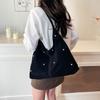 Fashion Rivet Shoulder Bag For Women Large Capacity Casual Handbags Simple Commuter Tote Bag Retro Suede Leather Underarm Bag AVE