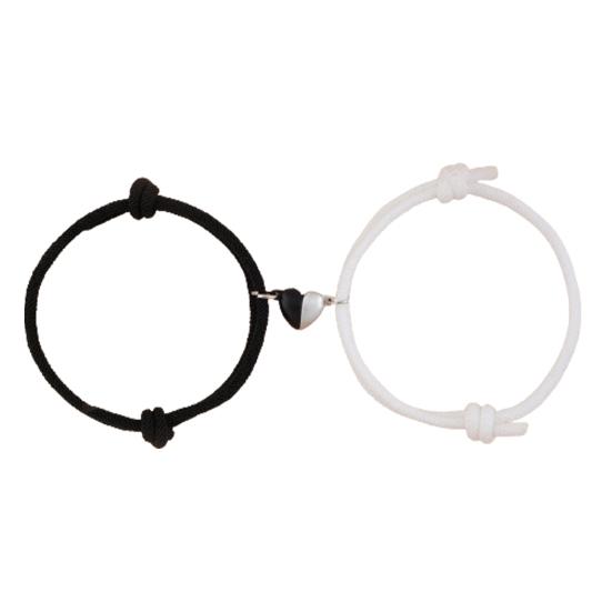 2Pcs/Set Rope Bangle Fade-proof Fine Workmanship Nice-looking Magnetic Heart Pendant Bracelet for Couple