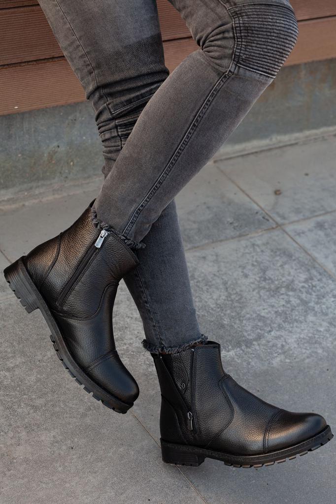 Men's Fashion Genuine Leather Flat Heeled Boots Bootie D 100% Complete with Sole and Fur Boots Shoes