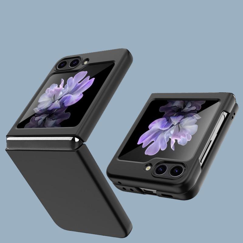 Kamonohashi Ron Phone Case For Samsung Z Flip 7 6 5G Galaxy Z Flip4 Z Flip5 Z Flip3 Coque Black Hard PC Shell Protective Cover