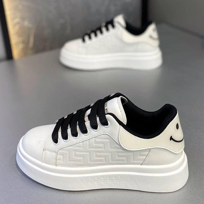 Men's Shoes Summer New Breathable Thick-soled Heightening Board Shoes Fashionable Versatile Sports and Leisure Shoes Men's White Shoes