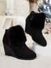 Aphixta Черные ботильоны на танкетке Современные ботинки Мягкие пушистые ботильоны Женские зимние ботинки Обувь с пряжками botas mujer botines Большой размер 43